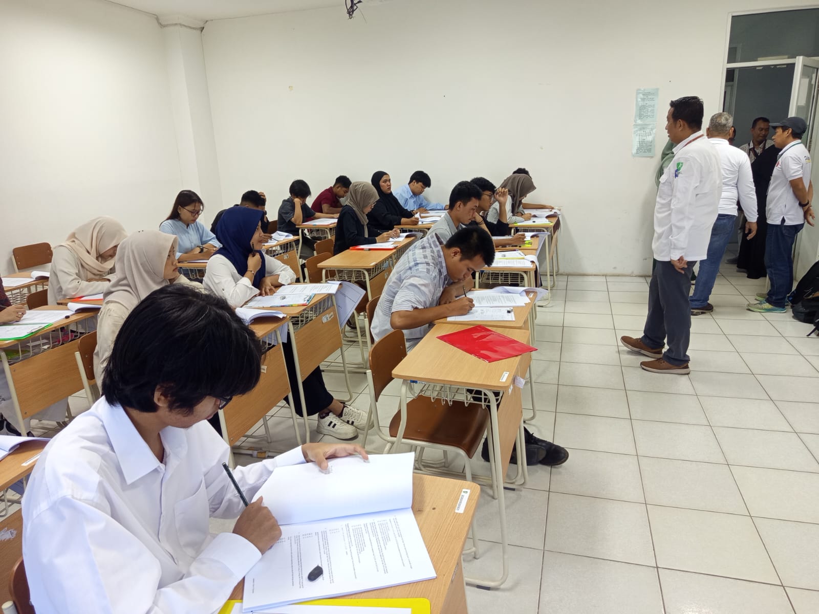 monitoring ujian mandiri polnes 2026
