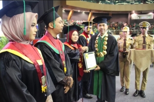 Luluskan 1.538 Mahasiswa, Politeknik Negeri Samarinda Sukses Gelar Wisuda Ke-XXXVI 2024 Jenjang Magister Terapan (S2), Sarjana Terapan (S1) dan Diploma (D3)